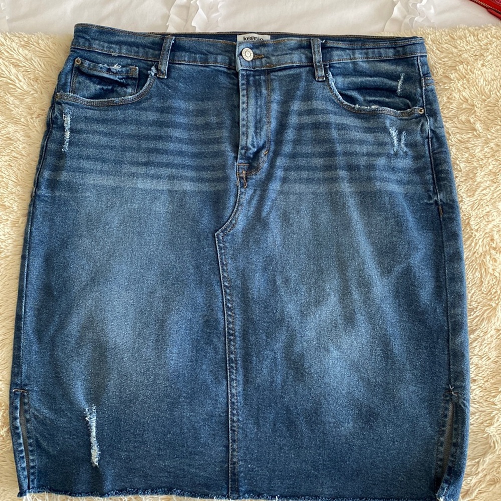 Kenzie Vintageluxe jean skirt.